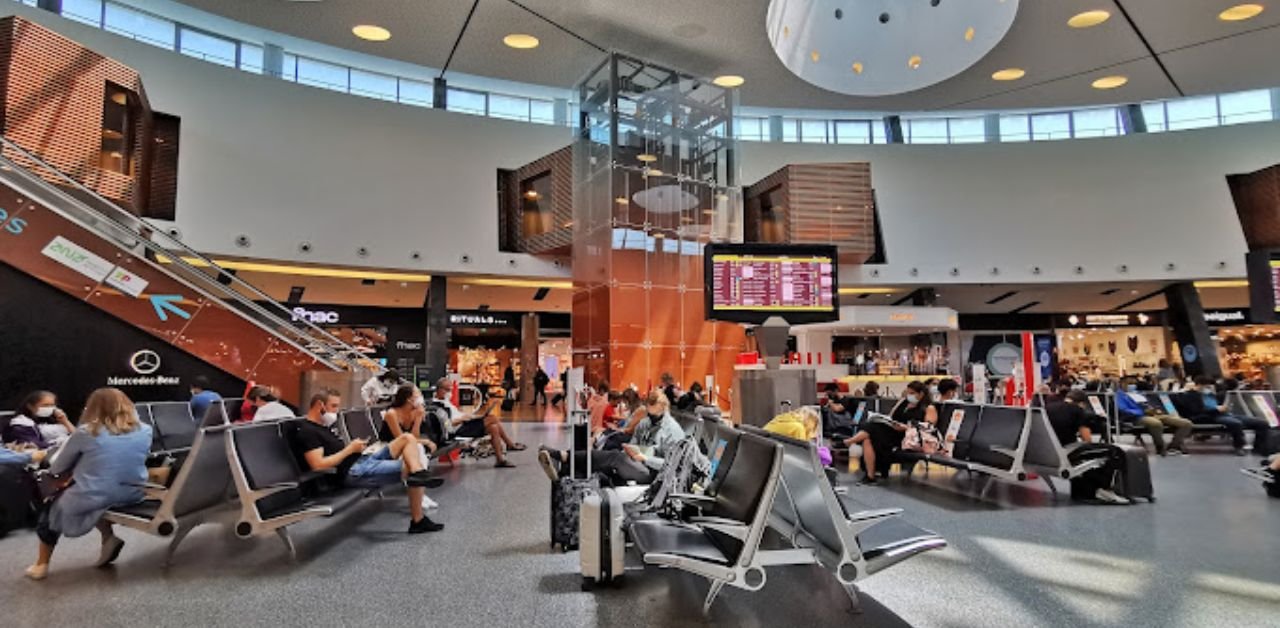 Air Malta LIS Terminal