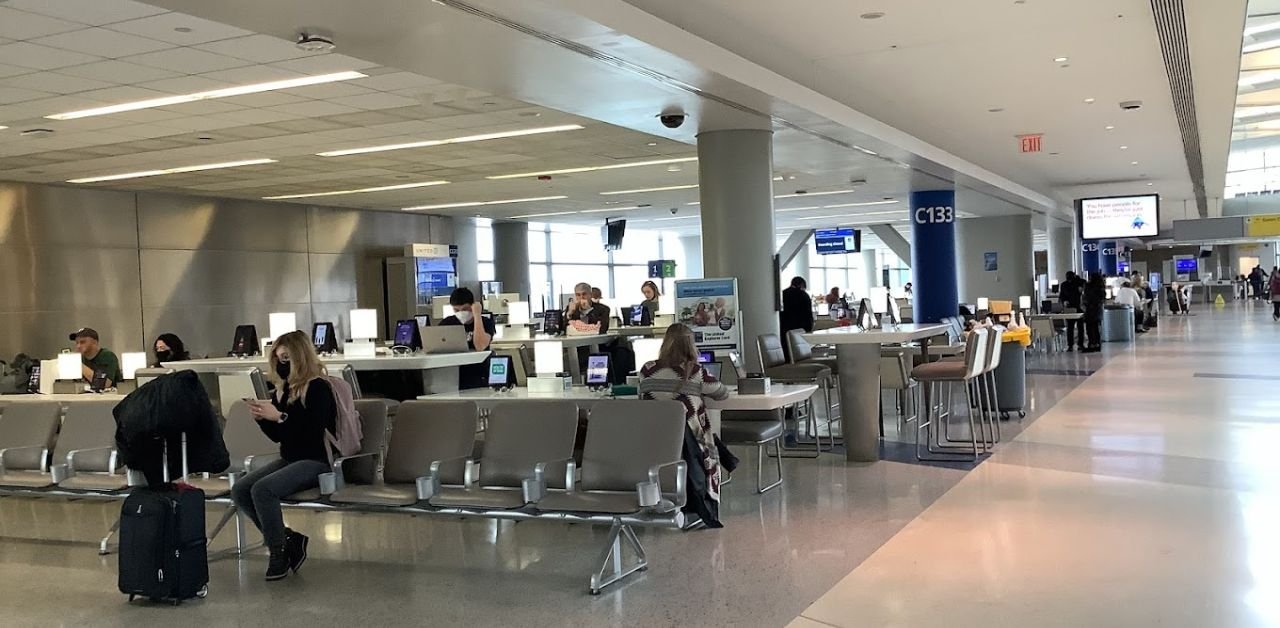 Austrian Airlines EWR Terminal