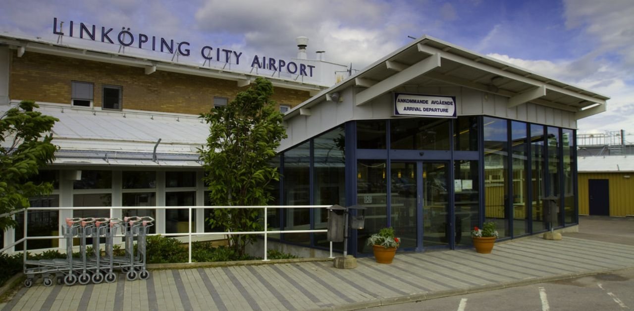 KLM Airlines LPI Terminal