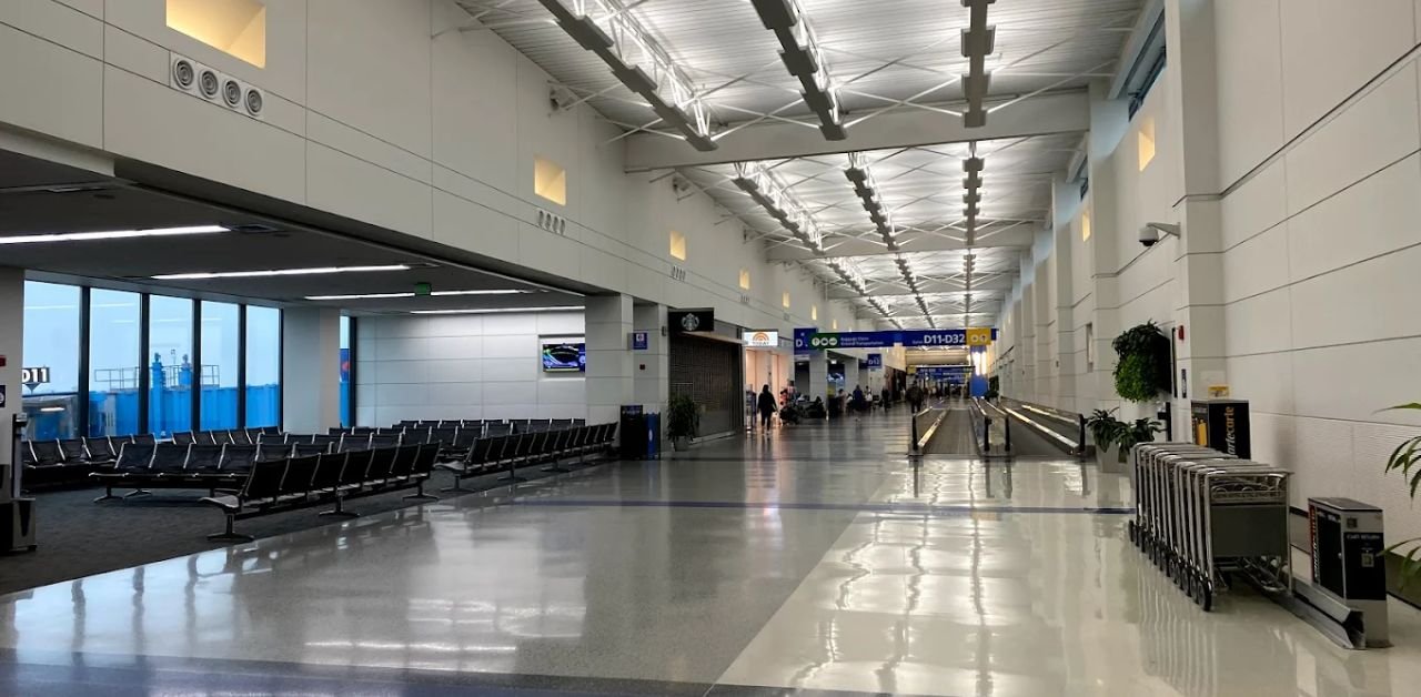 Detroit Metropolitan Wayne County Airport