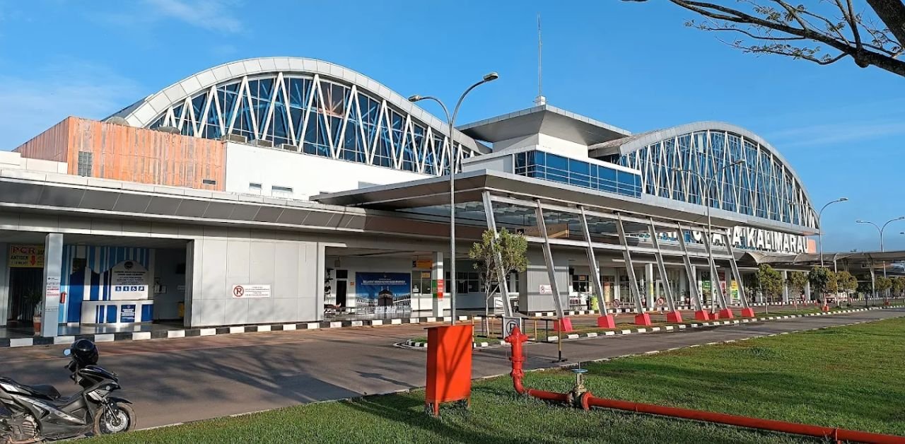 Kalimarau Airport