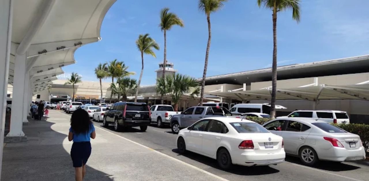 Licenciado Gustavo Díaz Ordaz International Airport