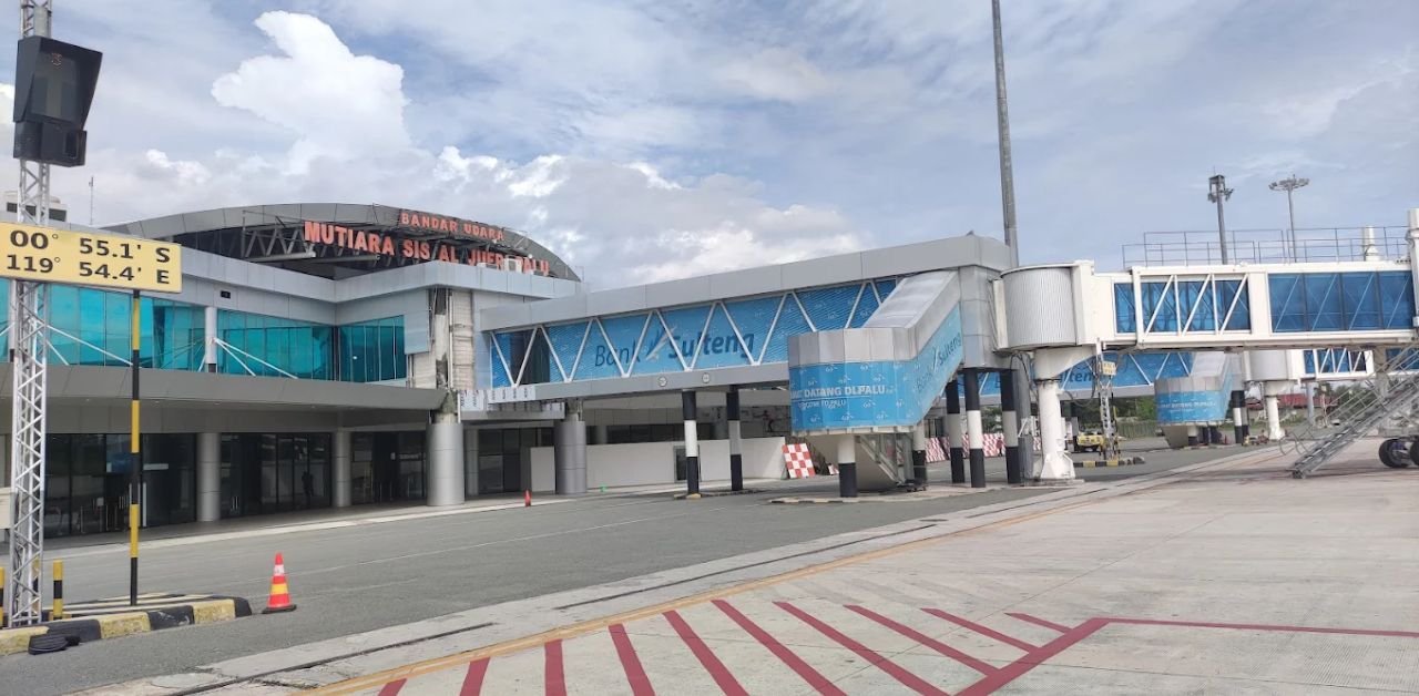 Mutiara SIS Aljufri Airport