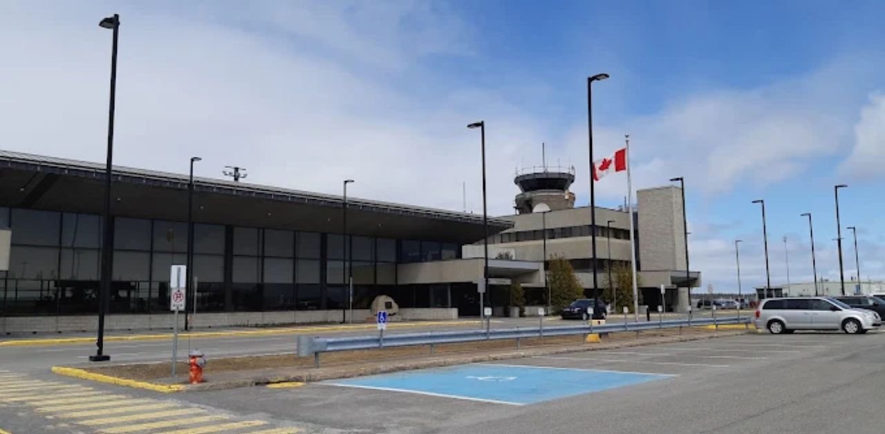 Sept-Îles Airport