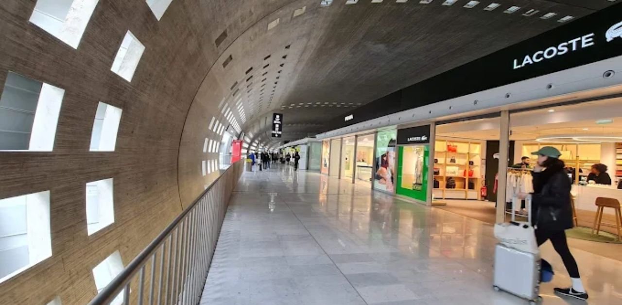 Charles de Gaulle International Airport