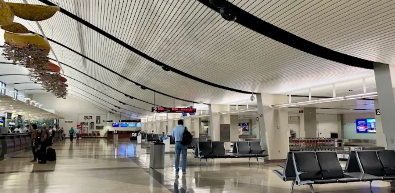 Des Moines International Airport