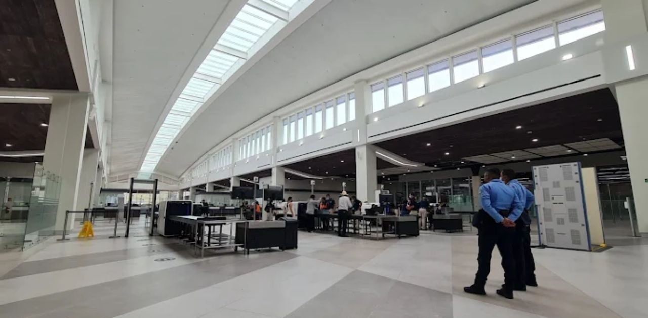 Palmerola International Airport