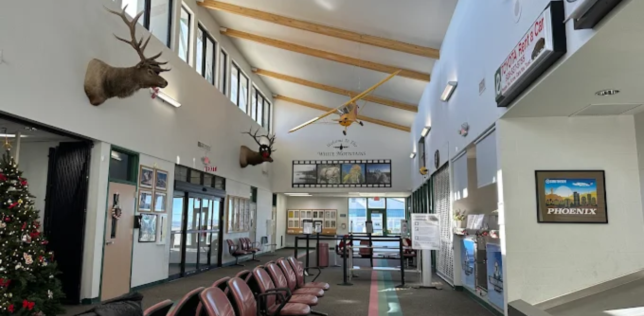 Show Low Regional Airport