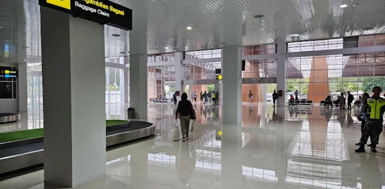 Umbu Mehang Kunda Airport