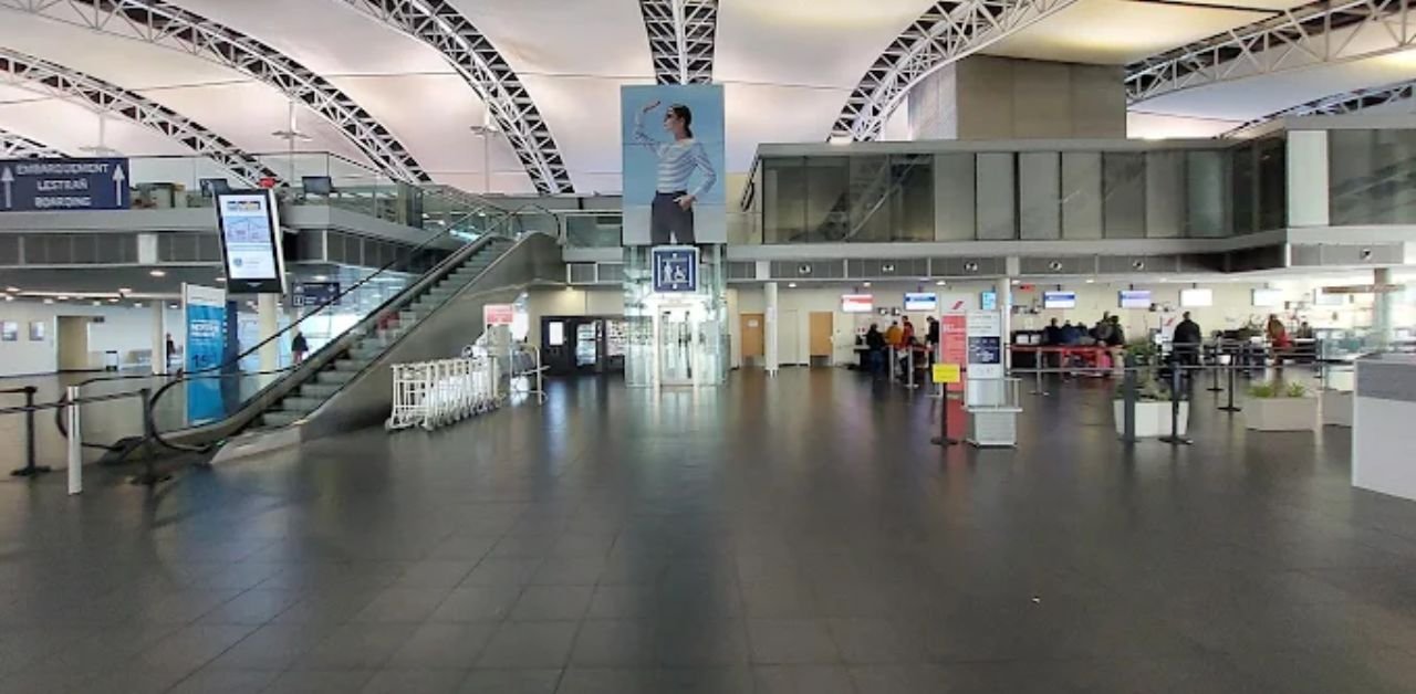 Brest Bretagne Airport